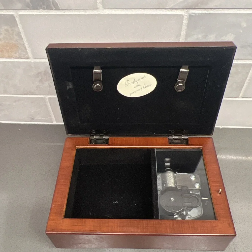 Music Box 